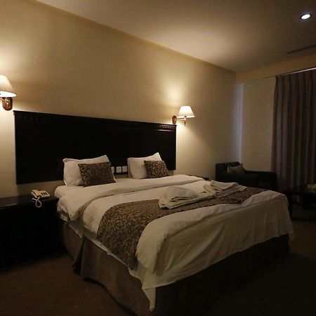 עמאן Jeddah Palace Hotel מראה חיצוני תמונה